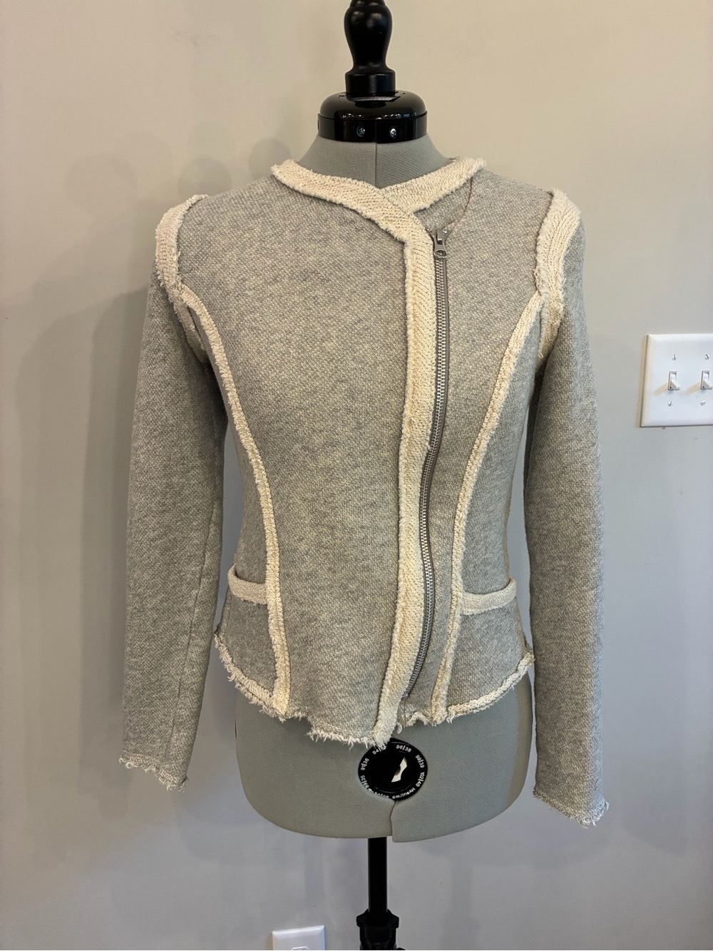 Lucky Brand Lucky Lotus Gray Knit Zip-Front Sweater with Cream Trim